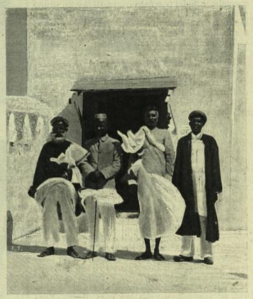 Indian traders in Benadir, Somalia. Genetic analysis indicates that such foreign merchants also had contact with the Cushitic ancestors of the modern Benadiri/Bravanese, contributing an average of 12% to the latter's gene pool.