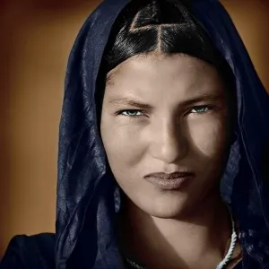 Tuareg Berber woman with the beidan/cad phenotype.